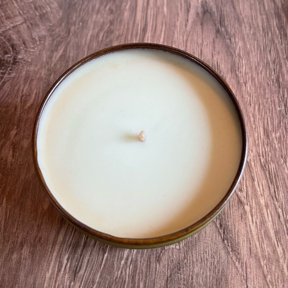 Discontinued JRC Candle Collection from Charleston & Harlow, Birthday Cake, NWT - Picture 4 of 4